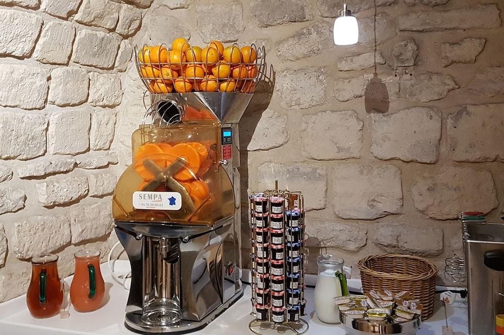 Color Design Hotel Париж Екстер'єр фото