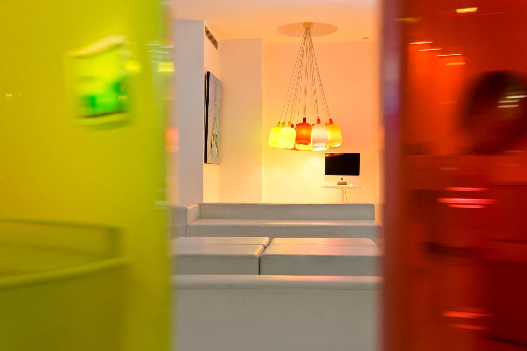 Color Design Hotel Париж Екстер'єр фото
